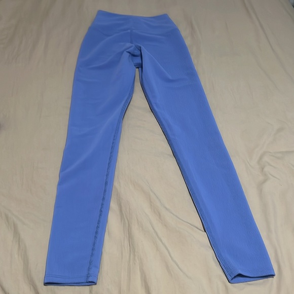 Beach Riot sport set - Picture 3 of 6